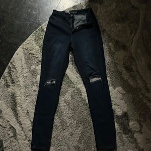 Fashion nova women’s jeans size 7 good condition